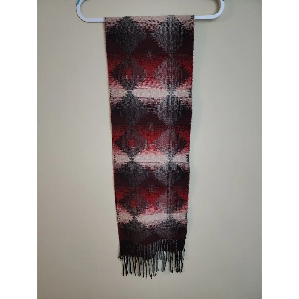 Cejon Scarf Made in Italy Tribal Geometric Pattern Grey Red Fringe 10.5